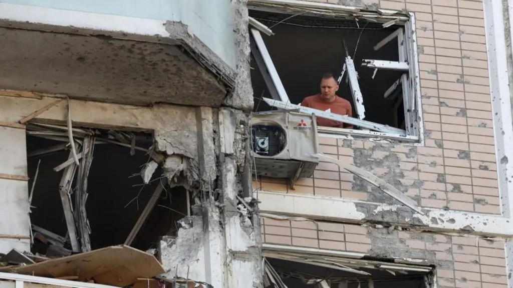 Rusia afirma que un ataque con drones a gran escala perpetrado por Ucrania deja tres muertos en la región de Moscú.