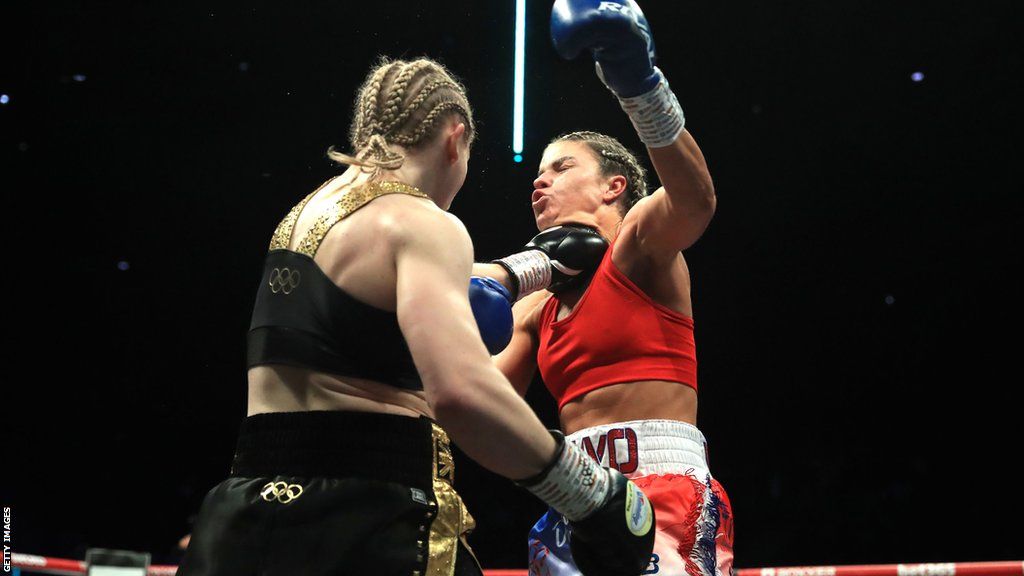 Lauren Price beats Kirstie Bavington in first British Female