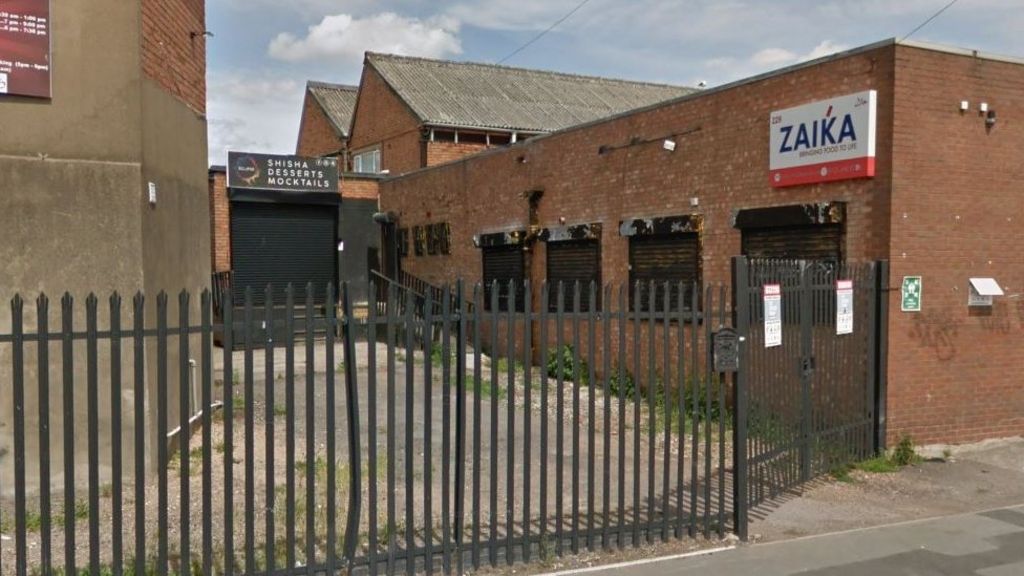 Birmingham Shisha lounge gets £10k fine over Covid19 breach BBC News