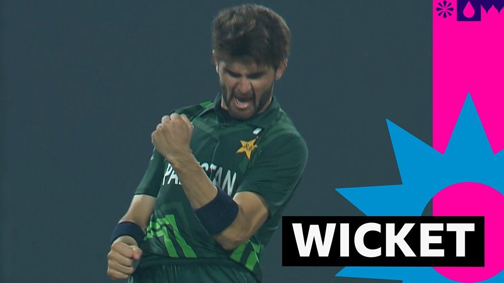 Stokes bowled on 84 by Shaheen