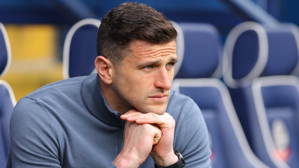 John Mousinho: Portsmouth manager relishing 'special' chance to win title  at Fratton Park - BBC Sport