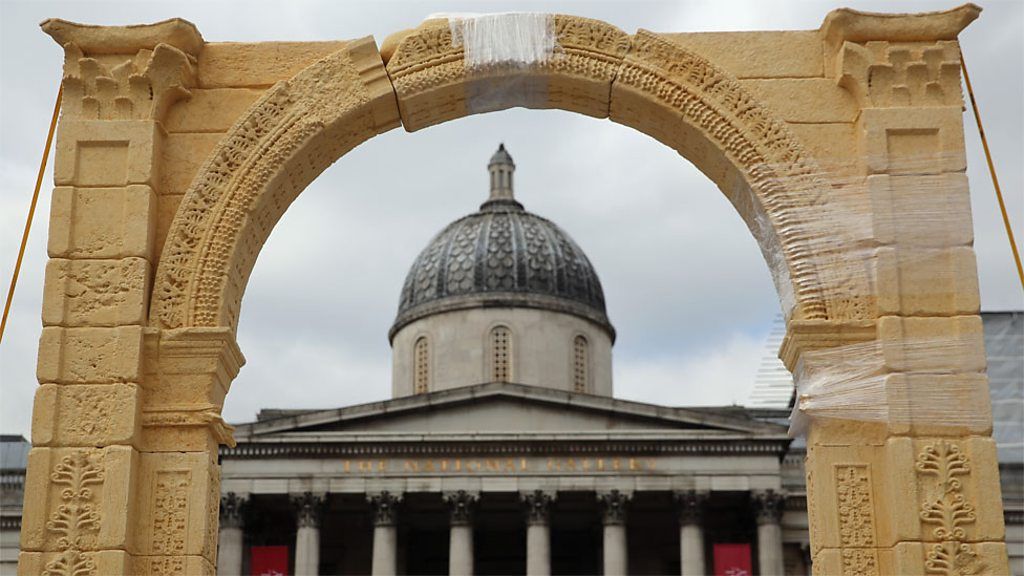Palmyra arch recreated in Trafalgar Square