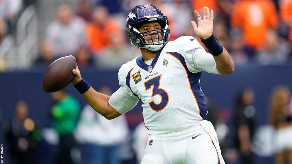 Pittsburgh Steelers sign quarterback Russell Wilson then agree Kenny ...