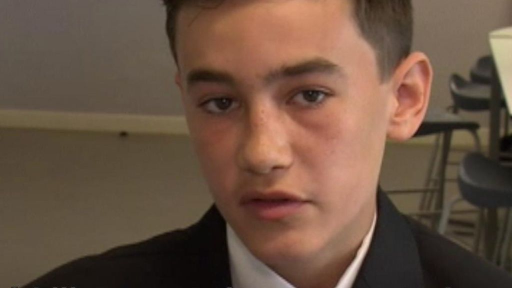 Mensa Genius Test Pupil scores 161 in IQ test BBC News
