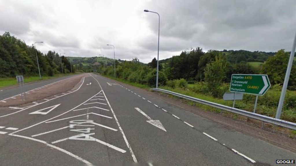 Bid for more A470 lay-bys in Powys rejected - BBC News