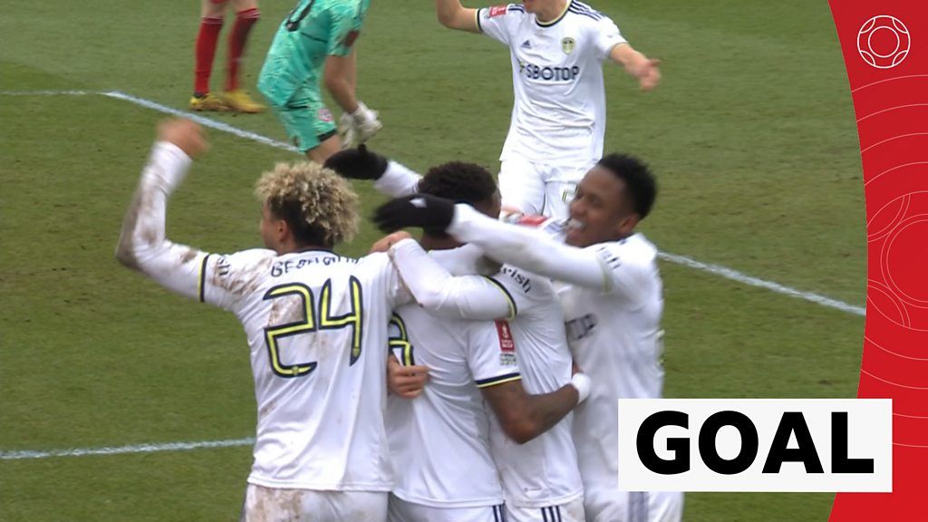 'Clever' Bamford sets up Firpo for Leeds' second