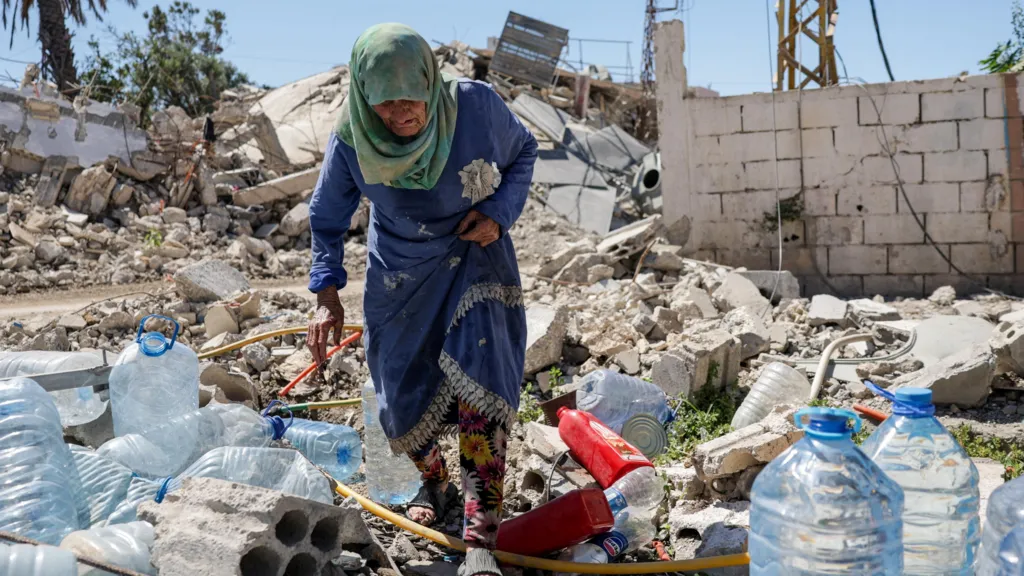 Líbano afirma que los ataques israelíes dejaron 18 muertos, mientras que Israel asegura que cuatro soldados murieron a manos de Hezbolá.