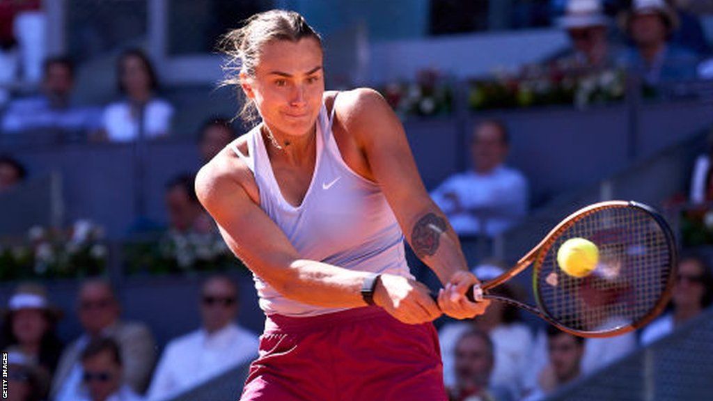 Aryna Sabalenka in action against Maria Sakkari at the Madrid Open