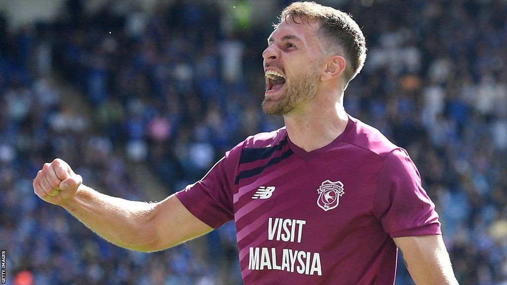 Aaron Ramsey celebrates his goal