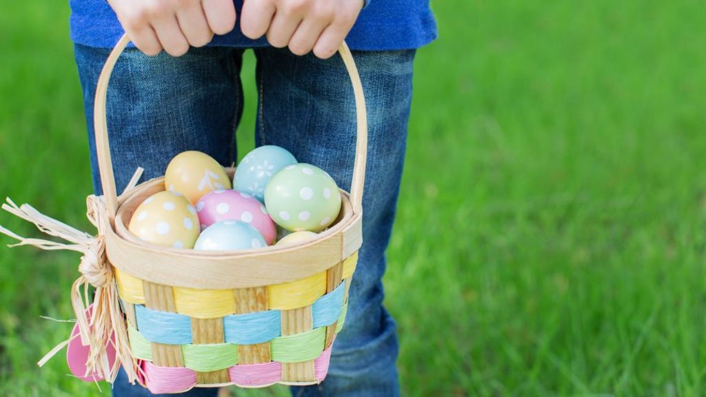 Theresa May criticises Cadbury over Easter egg hunt