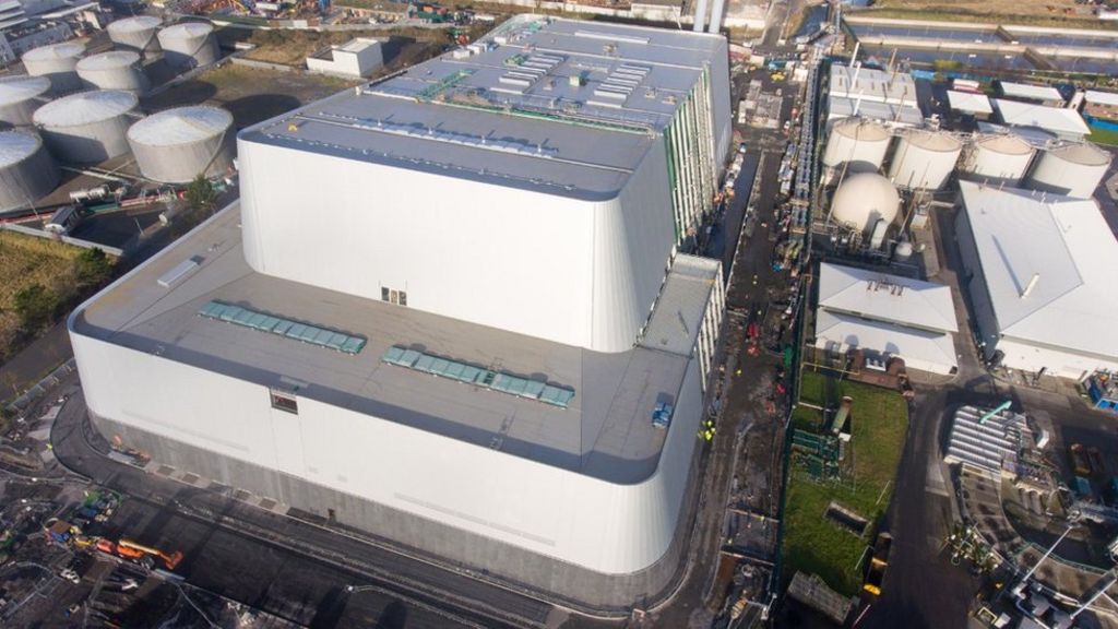 Poolbeg incinerator workers hospitalised after incident