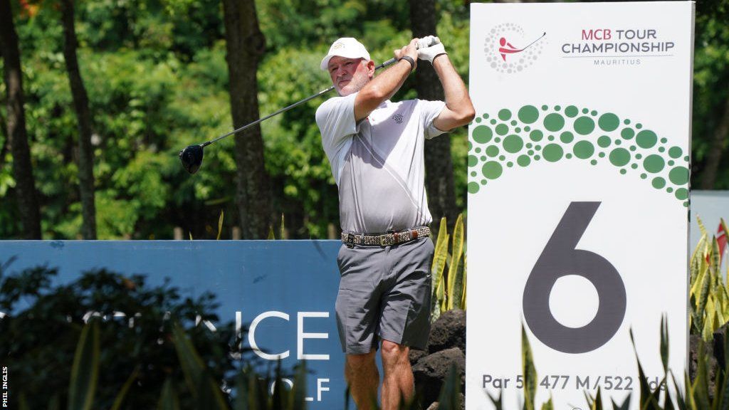 Peter Baker at Belle Mare Plage in Mauritius