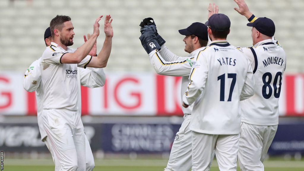 England's Chris Woakes ended up with five wickets in the match in his first Bears appearance since they won the title in September 2021