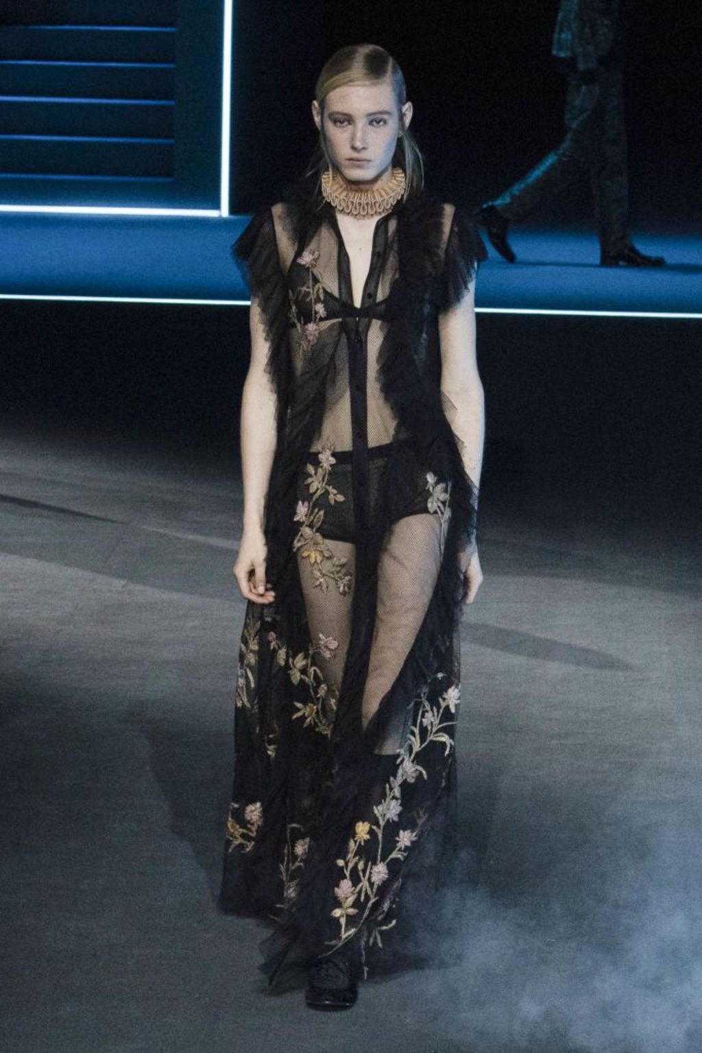 A model walks the runway during the Dior Ready to Wear Fall/Winter 2025-2026 fashion show as part of the Paris Fashion Week on March 4, 2025 in Paris, France