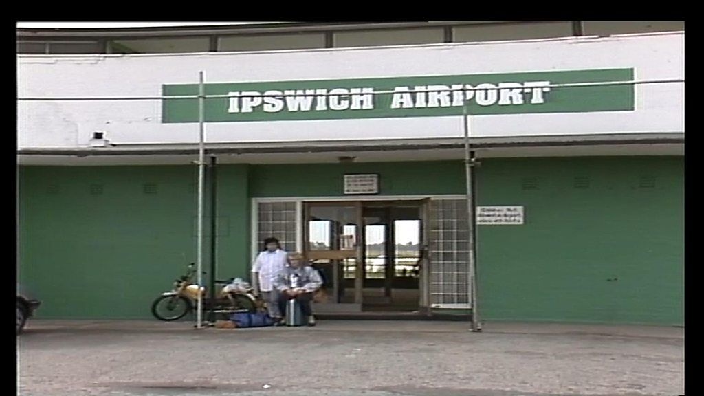 Ipswich Airport remembered 20 years after closure - BBC News