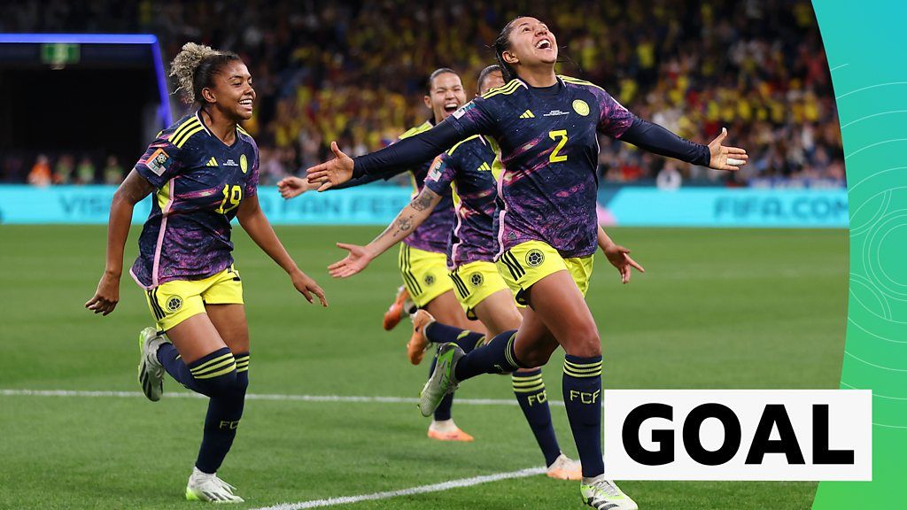 Vanegas scores dramatic late winner for Colombia