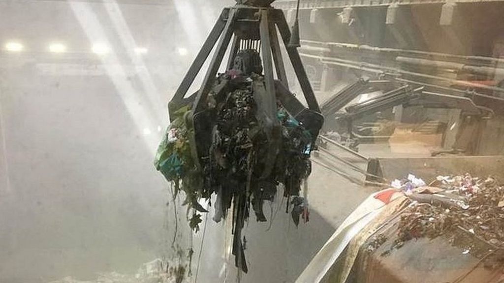 Why Rome sends trains filled with rubbish to Austria