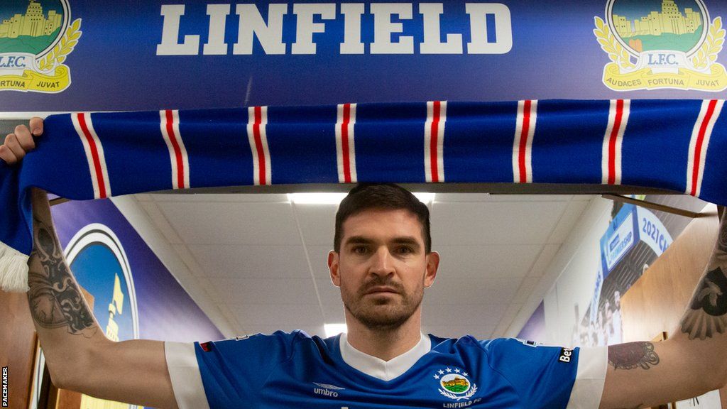 Kyle Lafferty was unveiled as a new Linfield signing on Wednesday