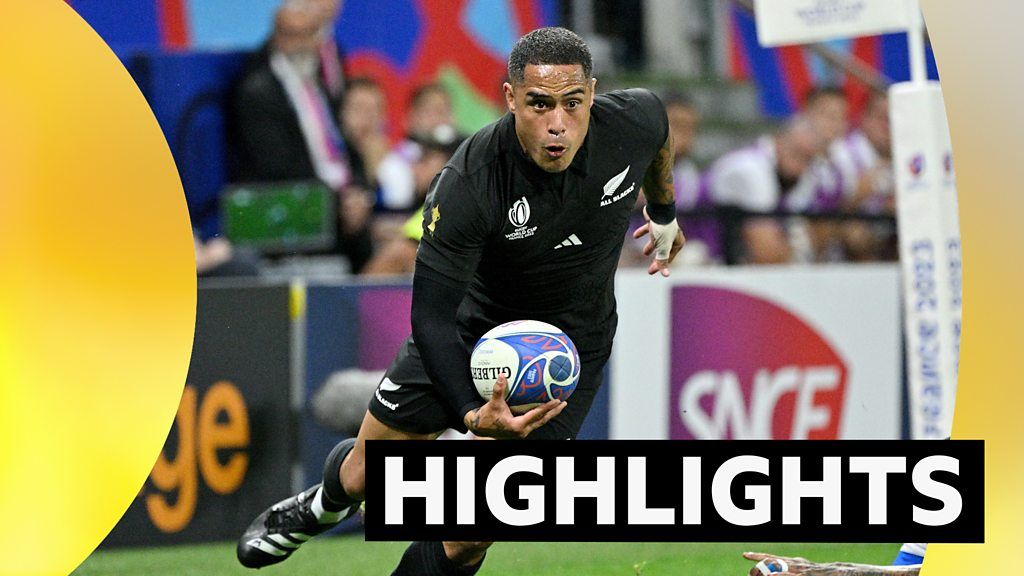 Incredible New Zealand score 14 tries as they thrash Italy
