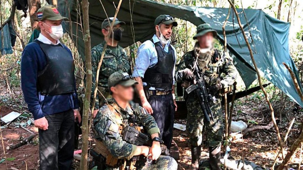 President Mari Abdó visited the rebel camp after the joint operation