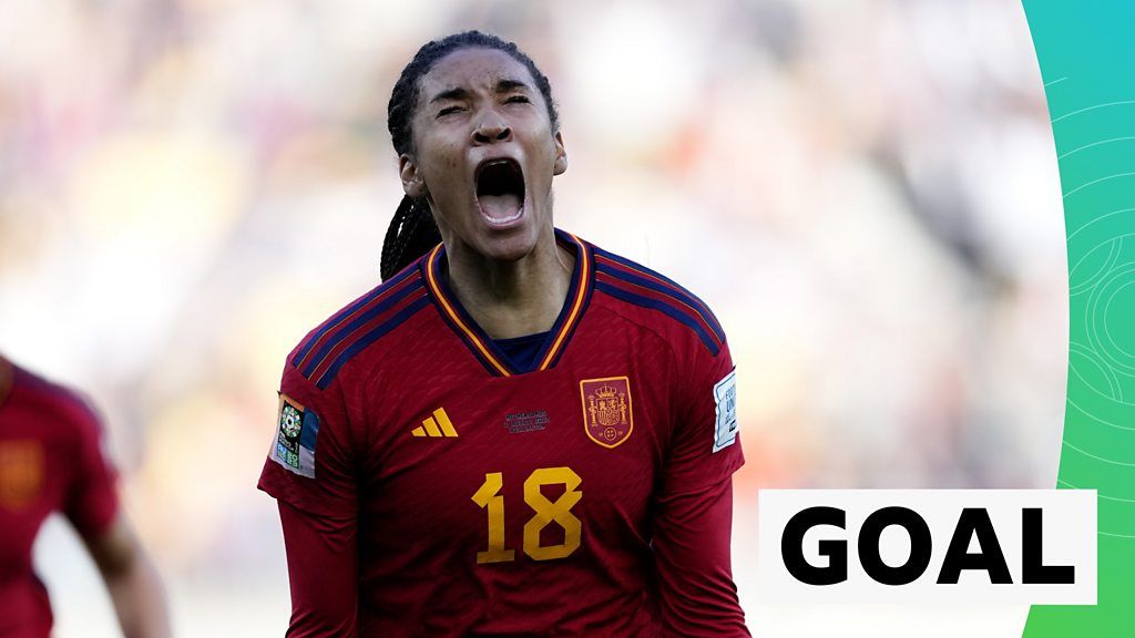 Paralluelo's extra-time winner sends Spain into semis
