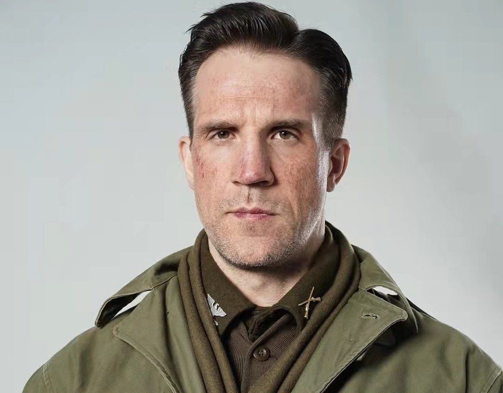 Kevin plays a US Colonel in film The Battle of Lake Changjin.