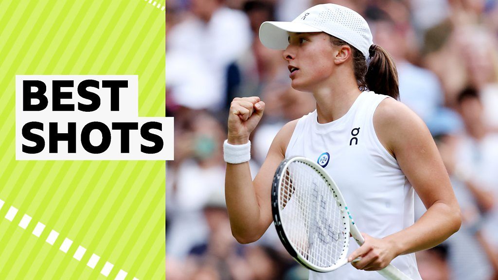 Top seed Swiatek survives scare to reach quarter-finals