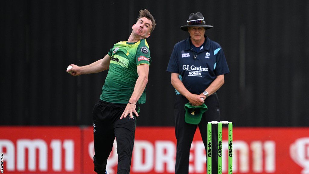 Blair Tickner bowling during T20 Super Smash match between Otago Volts and Central Stags