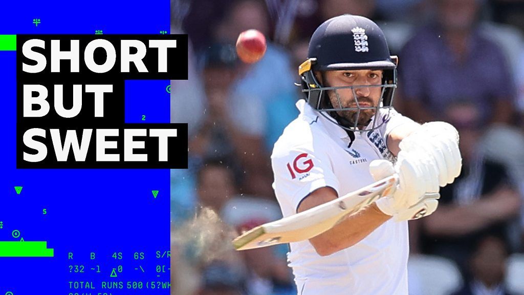 The Ashes: England's Mark Wood smacks 24 off eight balls before dismissal