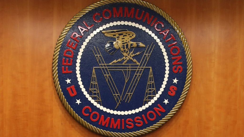 Net neutrality: 'Dead people' signing FCC consultation