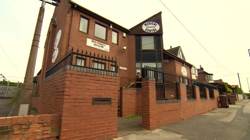 Doctor 'acted illegally' by circumcising boy