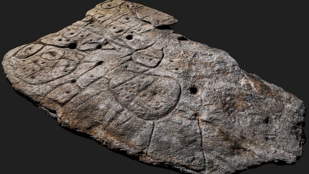 Bronze Age slab found in France is oldest 3D map in Europe - BBC News