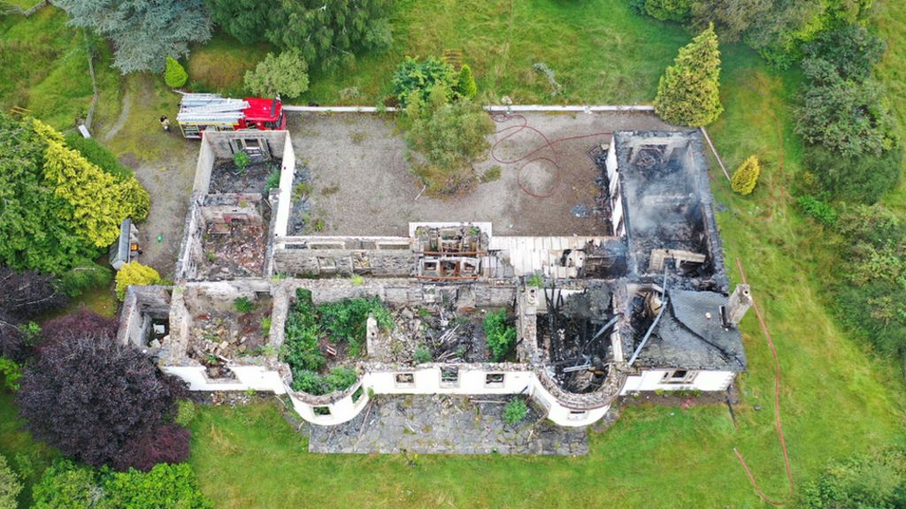 Boleskine House New Fire Rips Through Aleister Crowley S Former