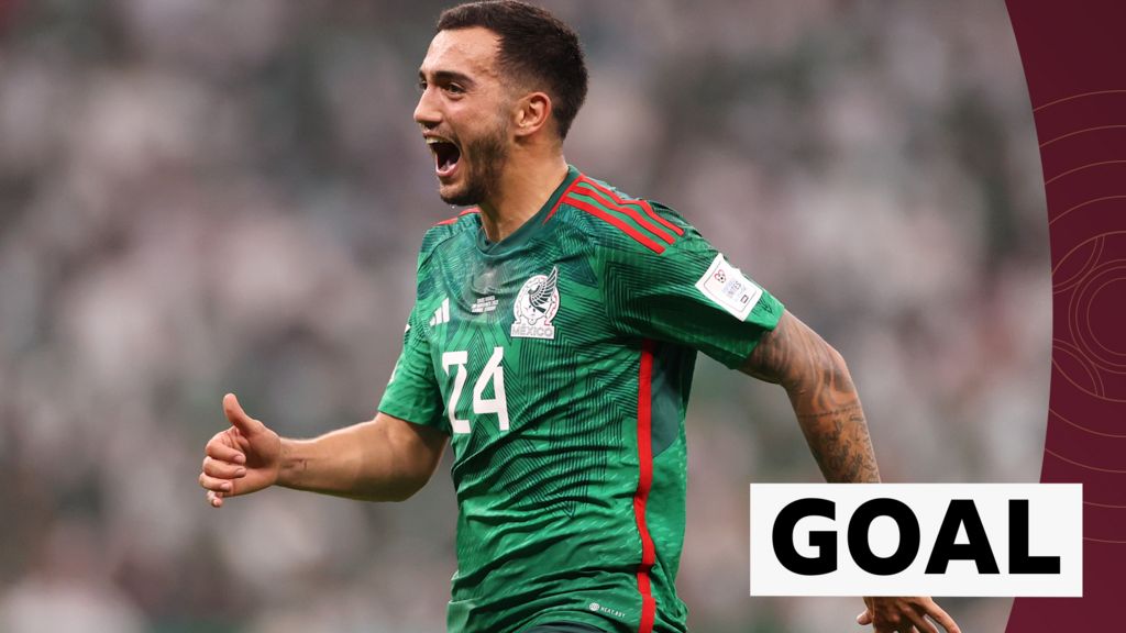World Cup 2022 Luis Chavez scores brilliant freekick for Mexico BBC
