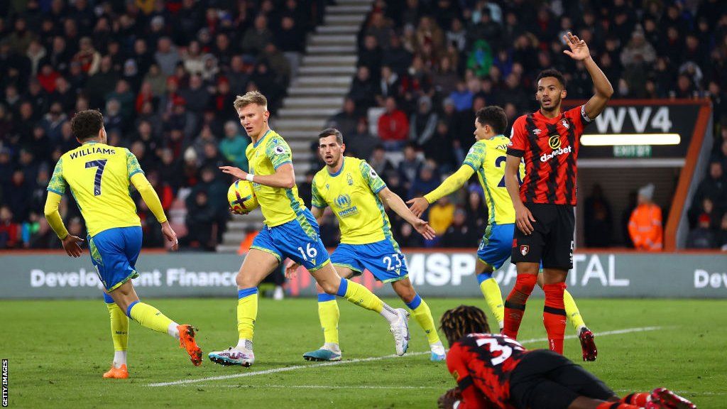 Bournemouth 1-1 Nottingham Forest: Sam Surridge scores against his ...