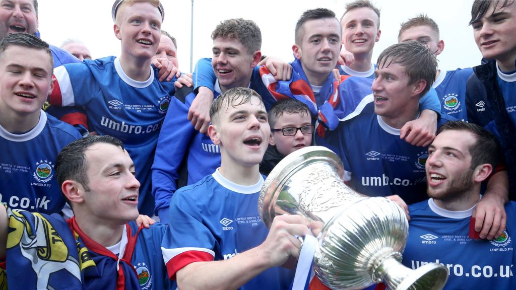 Steel and Sons Cup Linfield Swifts beat Dundela in Seaview decider