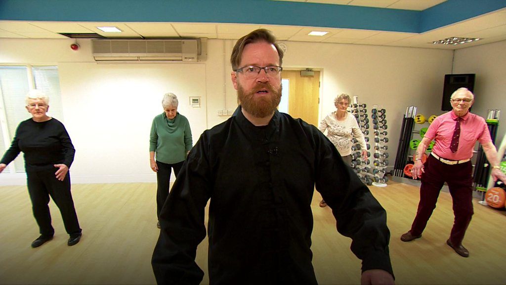 Tai Chi 'could be prescribed' for illnesses - BBC News