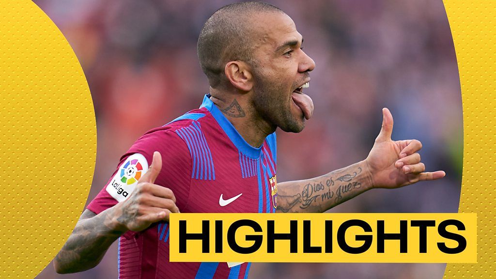 La Liga highlights: Dani Alves scores and is sent off as Barcelona beat Atletico