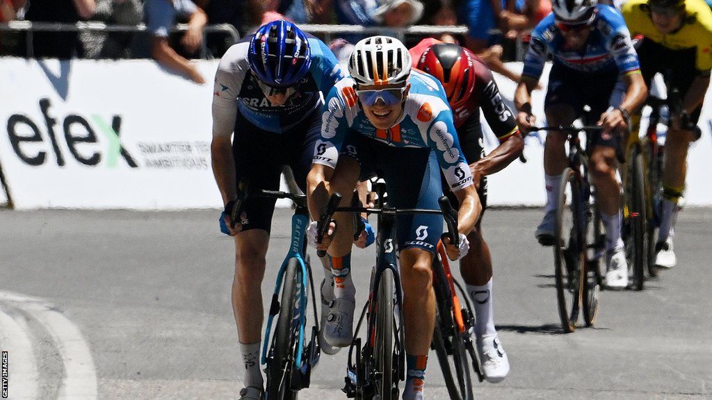 Tour Down Under: Oscar Onley wins penultimate stage as Stephen Williams ...