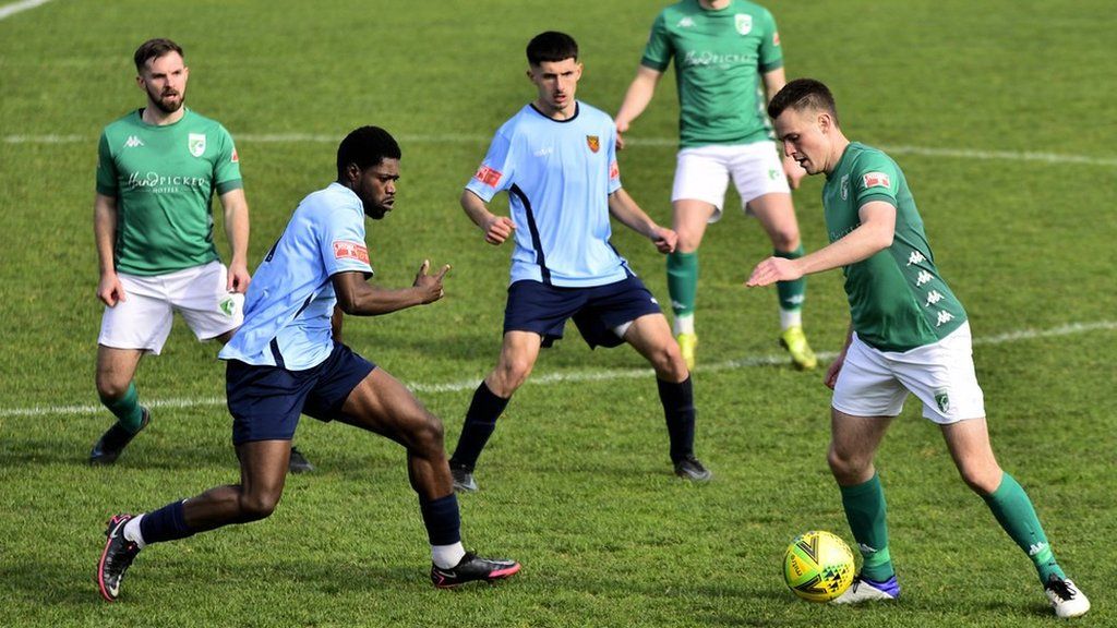 Guernsey FC draw 3-3 with Chipstead in thrilling Footes Lane encounter ...