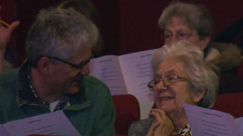Theatr Colwyn signs up to dementia friendly screenings