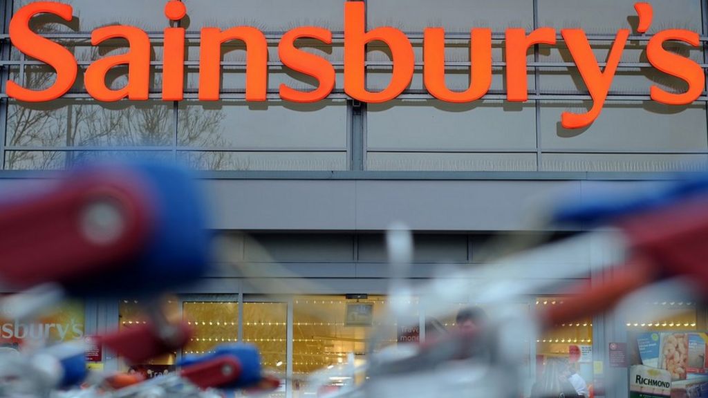 Sainsbury's to cut 2,000 jobs in costsaving drive BBC News