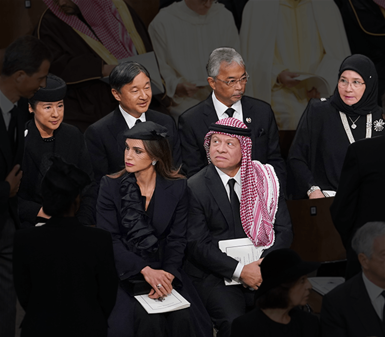 La emperatriz Masako y el emperador Naruhito de Japón, el rey Sultan Abdullah Sultan Ahmad Shah de Malasia (y la reina Tunku Azizah Aminah Maimunah Iskandariah, y frente a ellos el rey Abdullah II y la reina Rania Al-Abdullah de Jordania