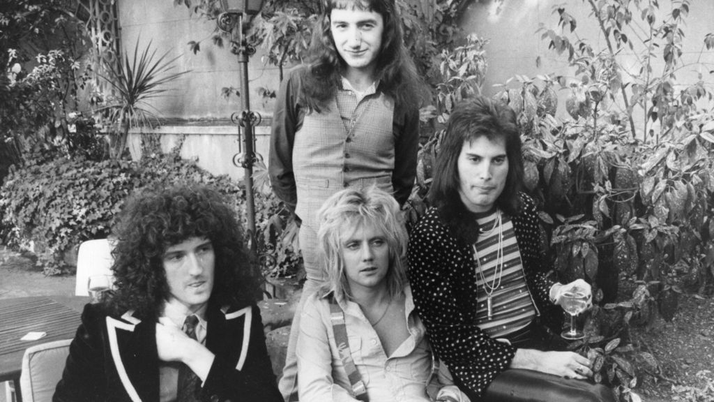 Queen biopic is coming to cinemas a month early - BBC News
