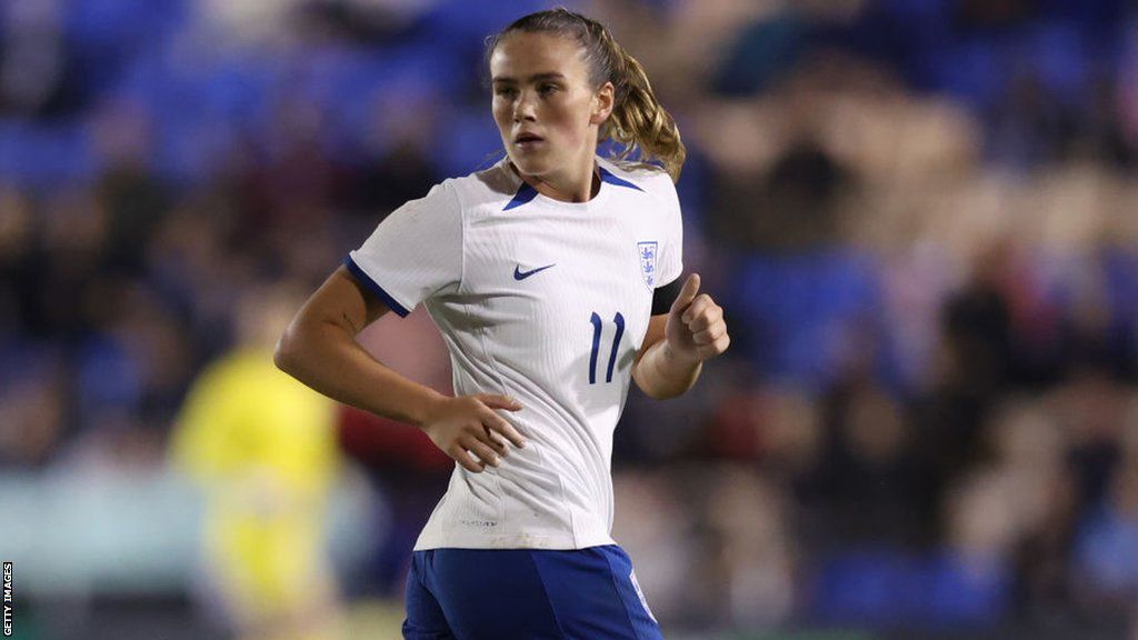 Grace Clinton playing for England U23s