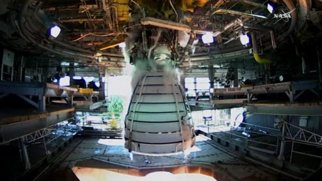 Nasa tests engine for Mars mission - BBC Newsround