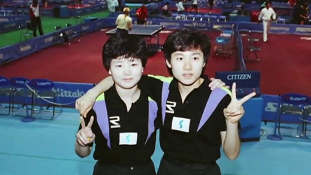 Still image of Ri Pun-hui and Hyun Jung-hwa