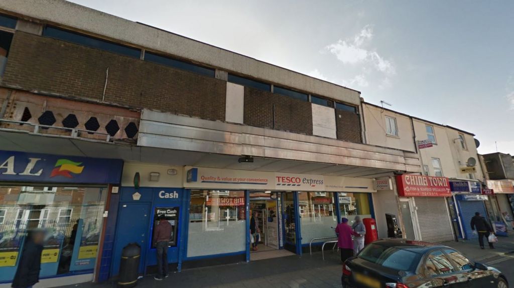 Thieves steal £86,000 from Southampton cash machine