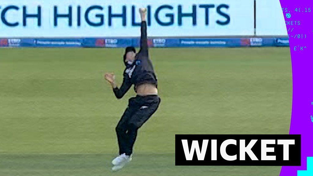 Santner takes 'superb' catch to remove Bairstow