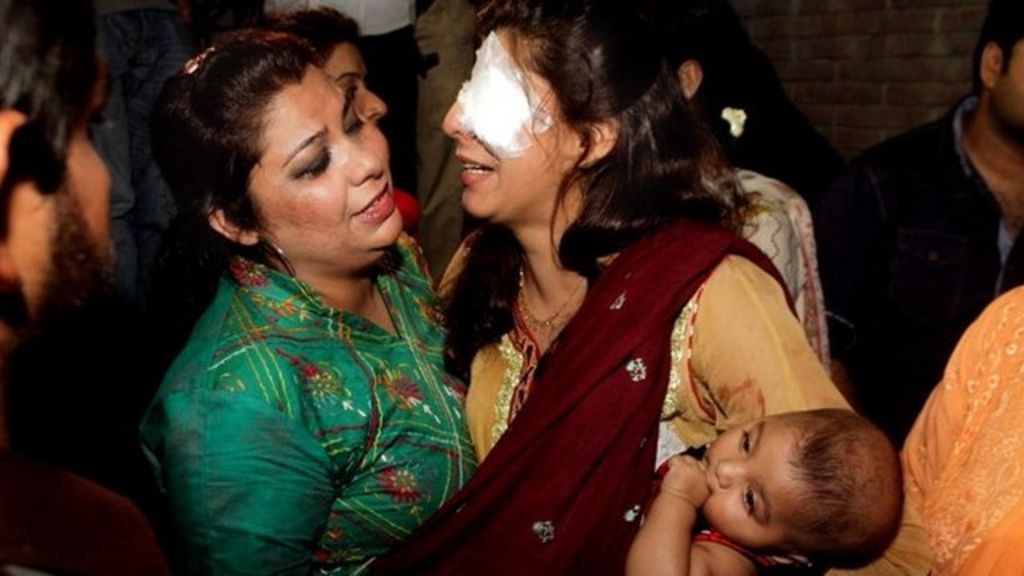 Pakistan Taliban Faction Claims Park Attack On Lahore Christians Bbc News